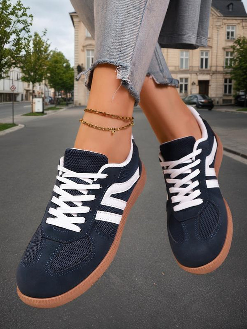 Women’s Lightweight Training Shoes – Comfort, Durability & Style